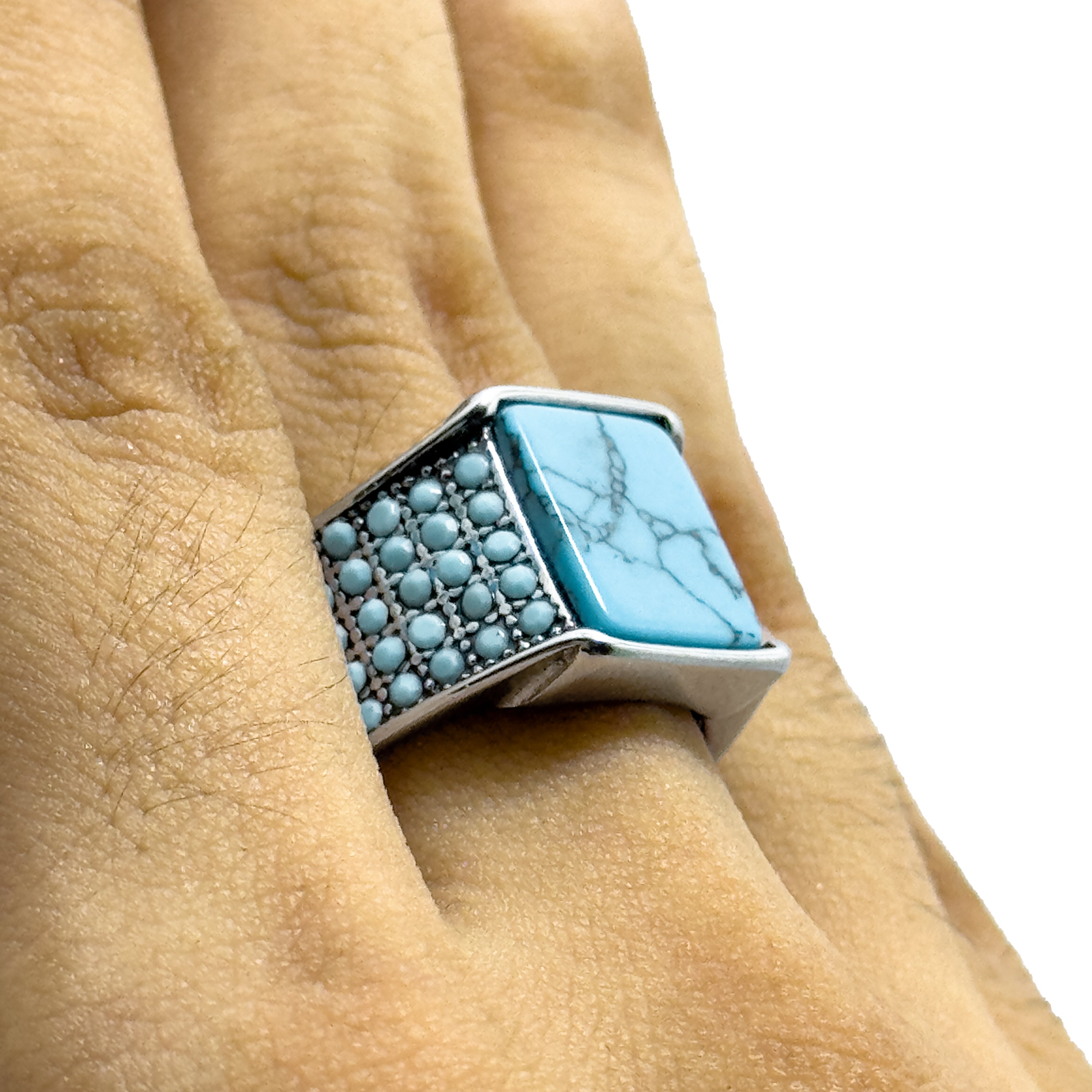 Sapphire Vein Ring