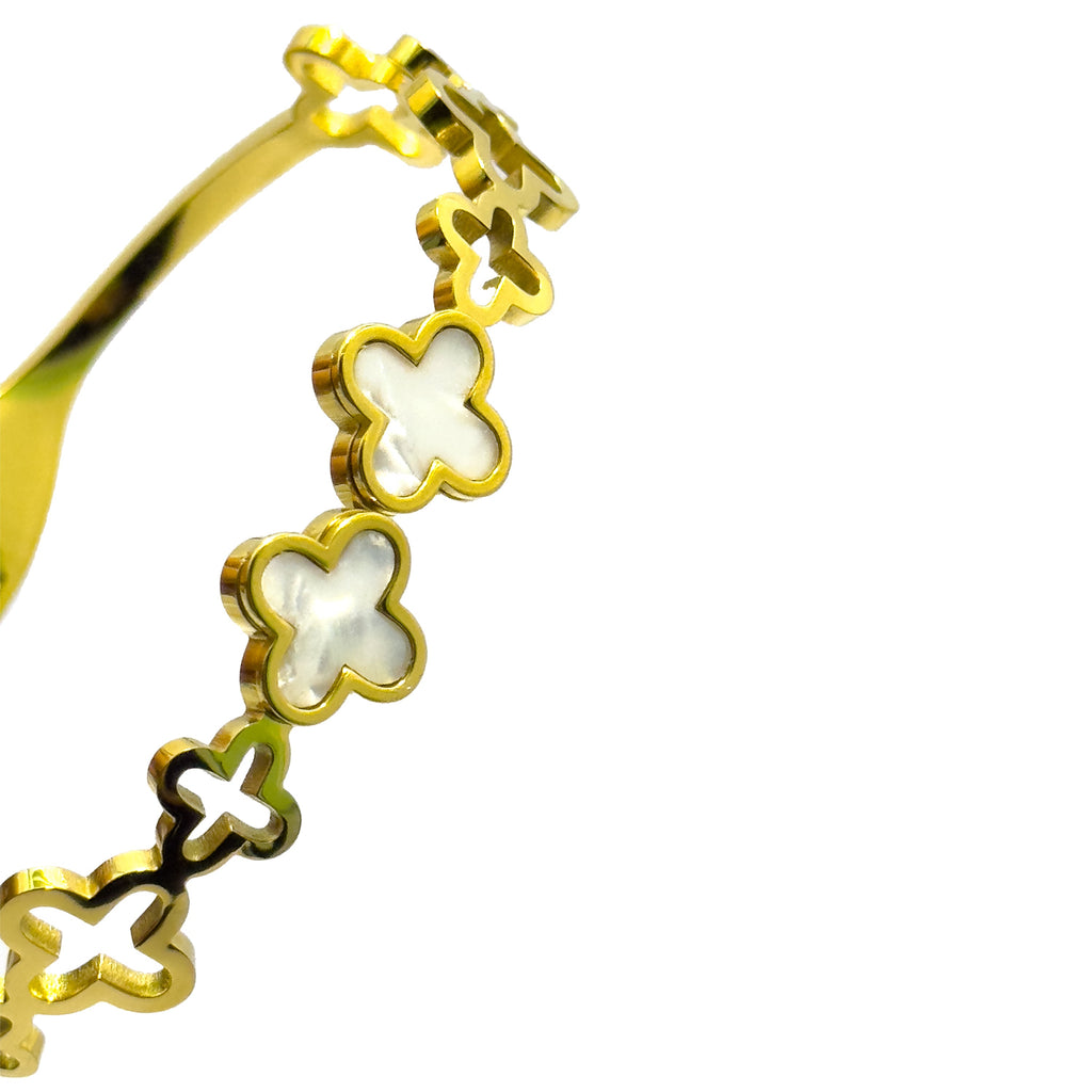 Hollow Clove Bracelet