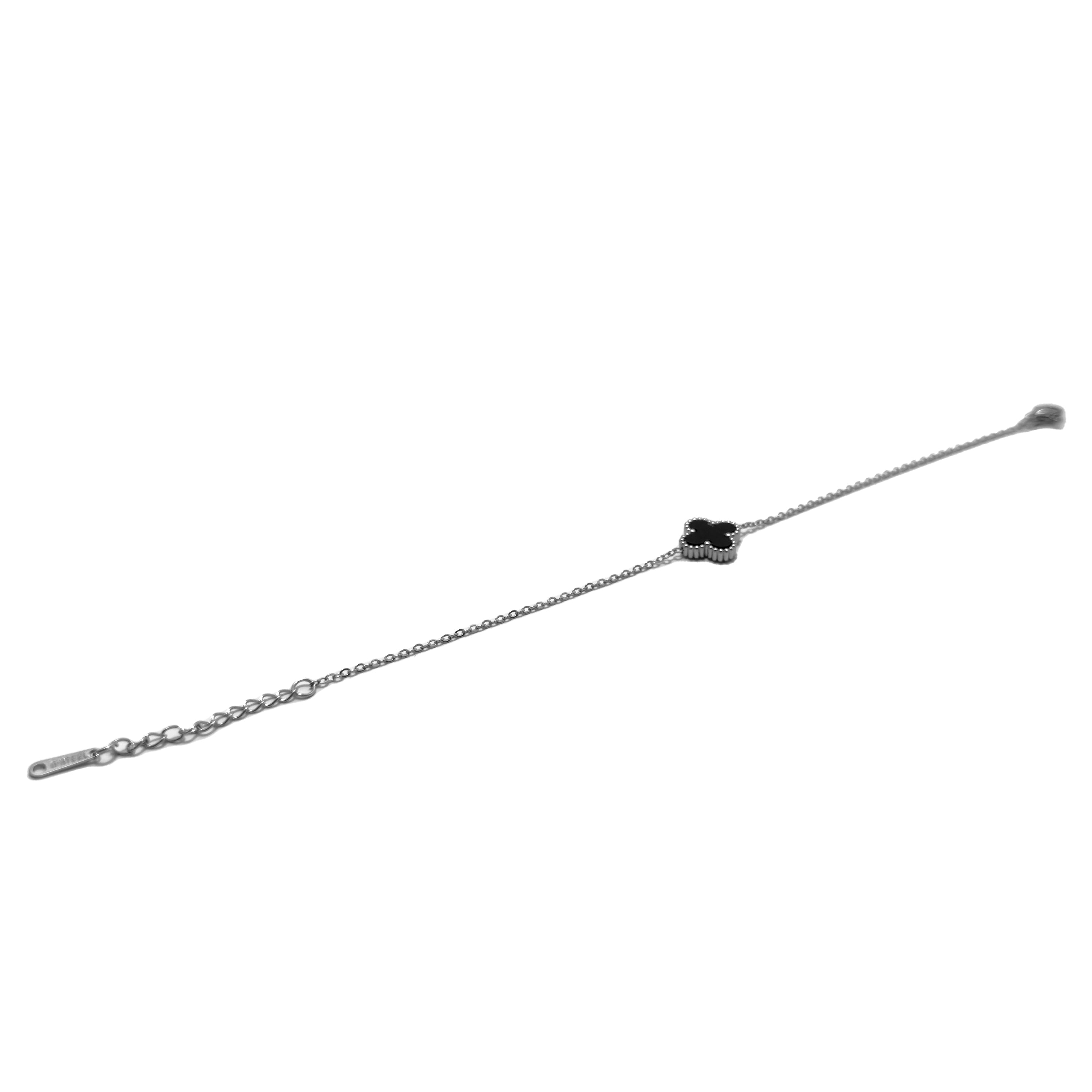 Black Clove Chain Bracelet (Silver)