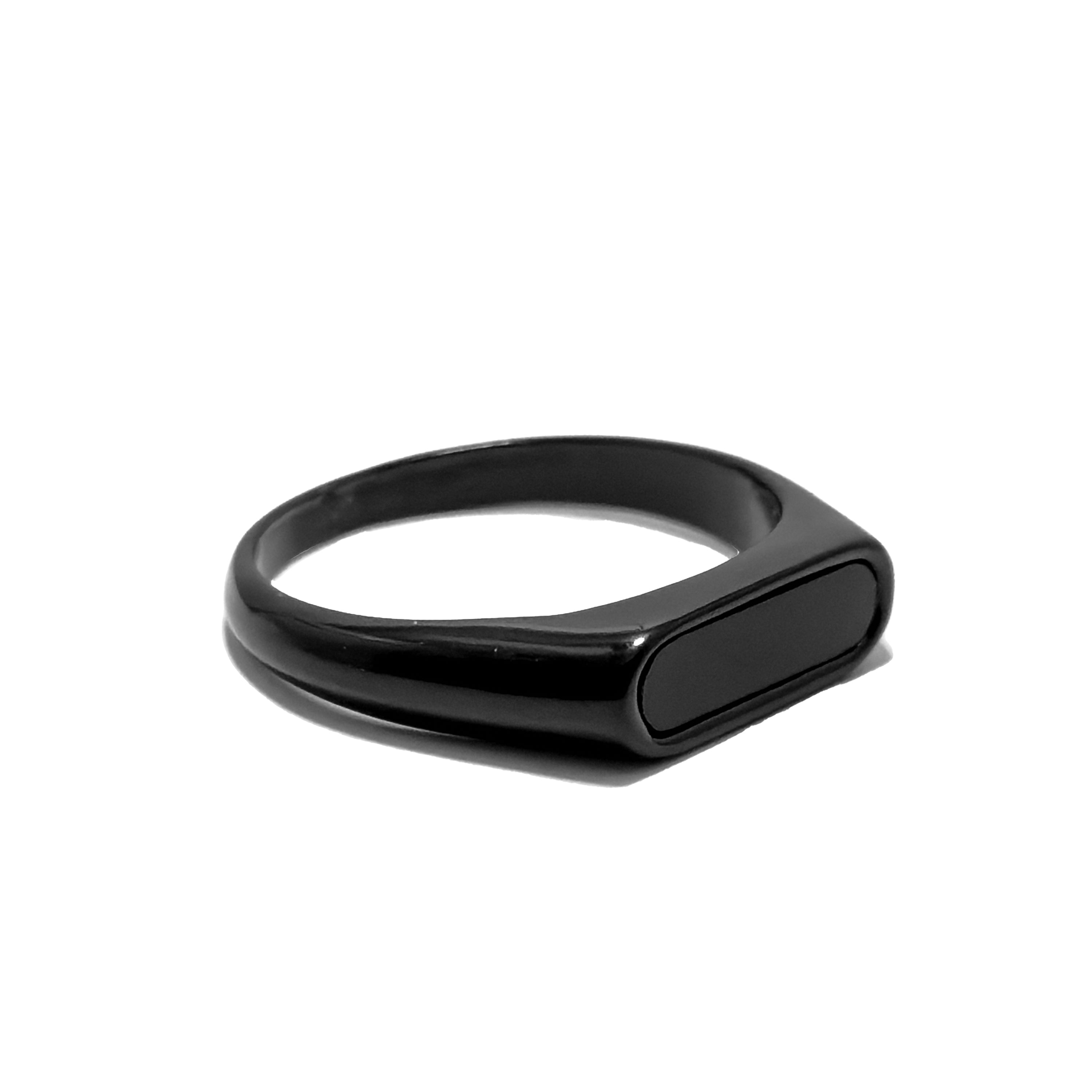 Titan Black Ring