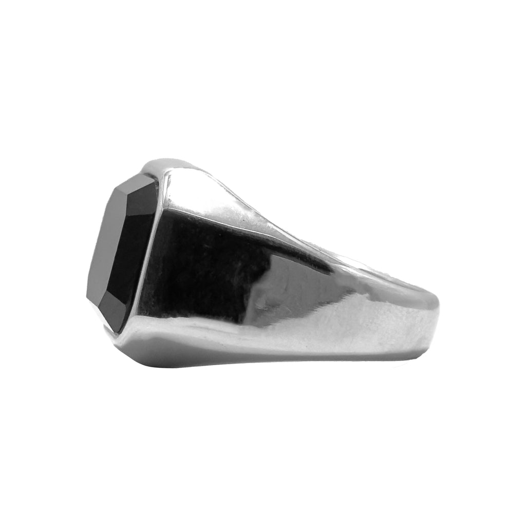 Obsidian Regent Ring