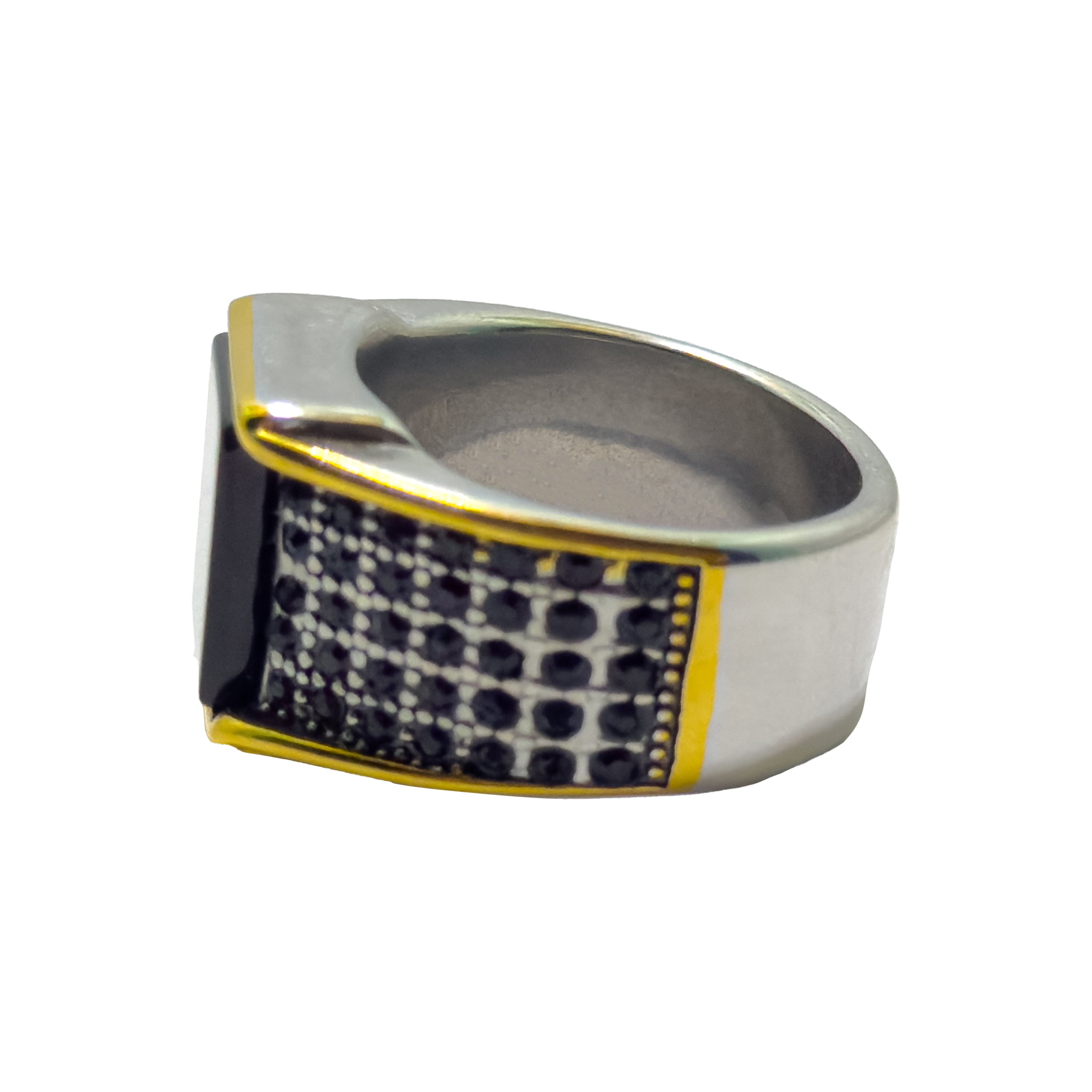 Midnight Majesty Ring